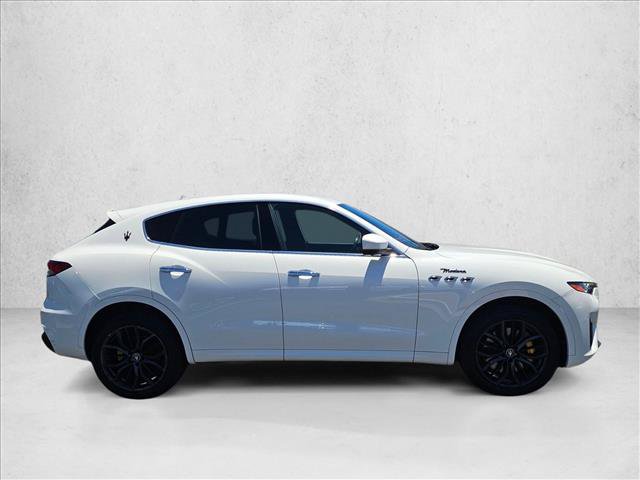 Used 2022 Maserati Levante Modena AWD/4WD image 4
