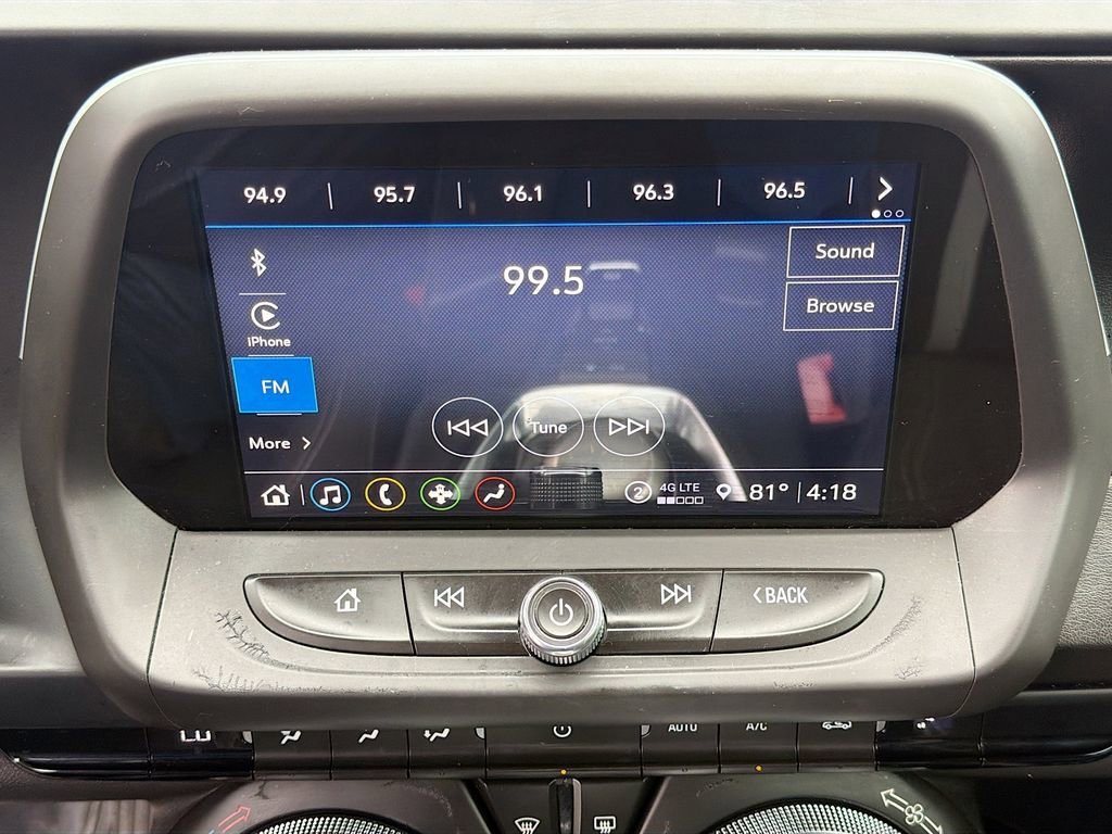 Used 2021 Chevrolet Camaro LT w/ Technology Package image 27