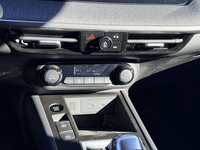 New 2026 Nissan Kicks SV image 21