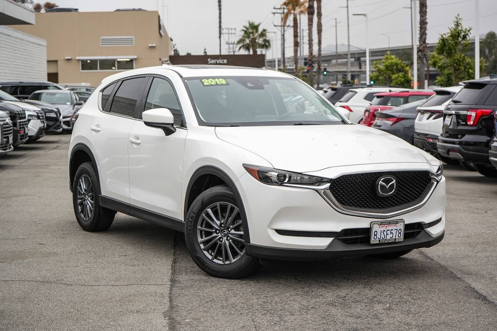 Used 2019 MAZDA CX-5 Touring FWD image 1