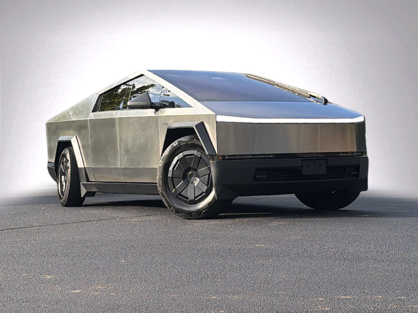 Used 2024 Tesla Cybertruck Cyberbeast AWD/4WD video 2