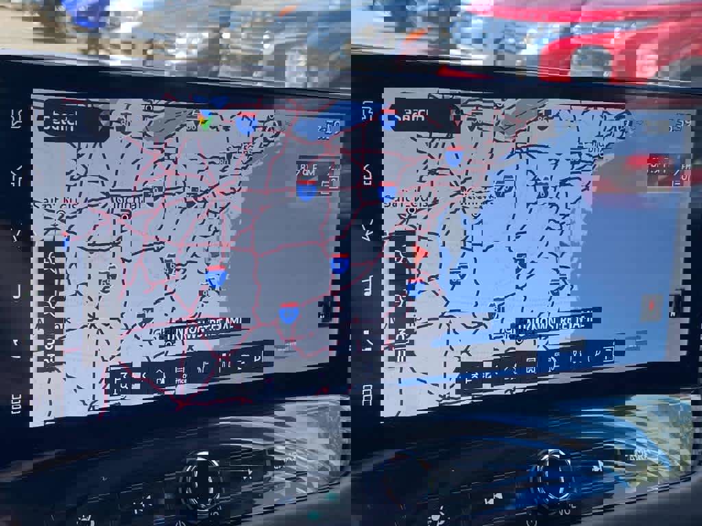 New 2025 Mitsubishi Outlander SE image 9