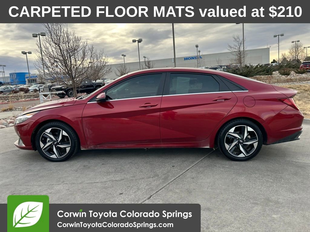 Used 2023 Hyundai Elantra Limited image 4