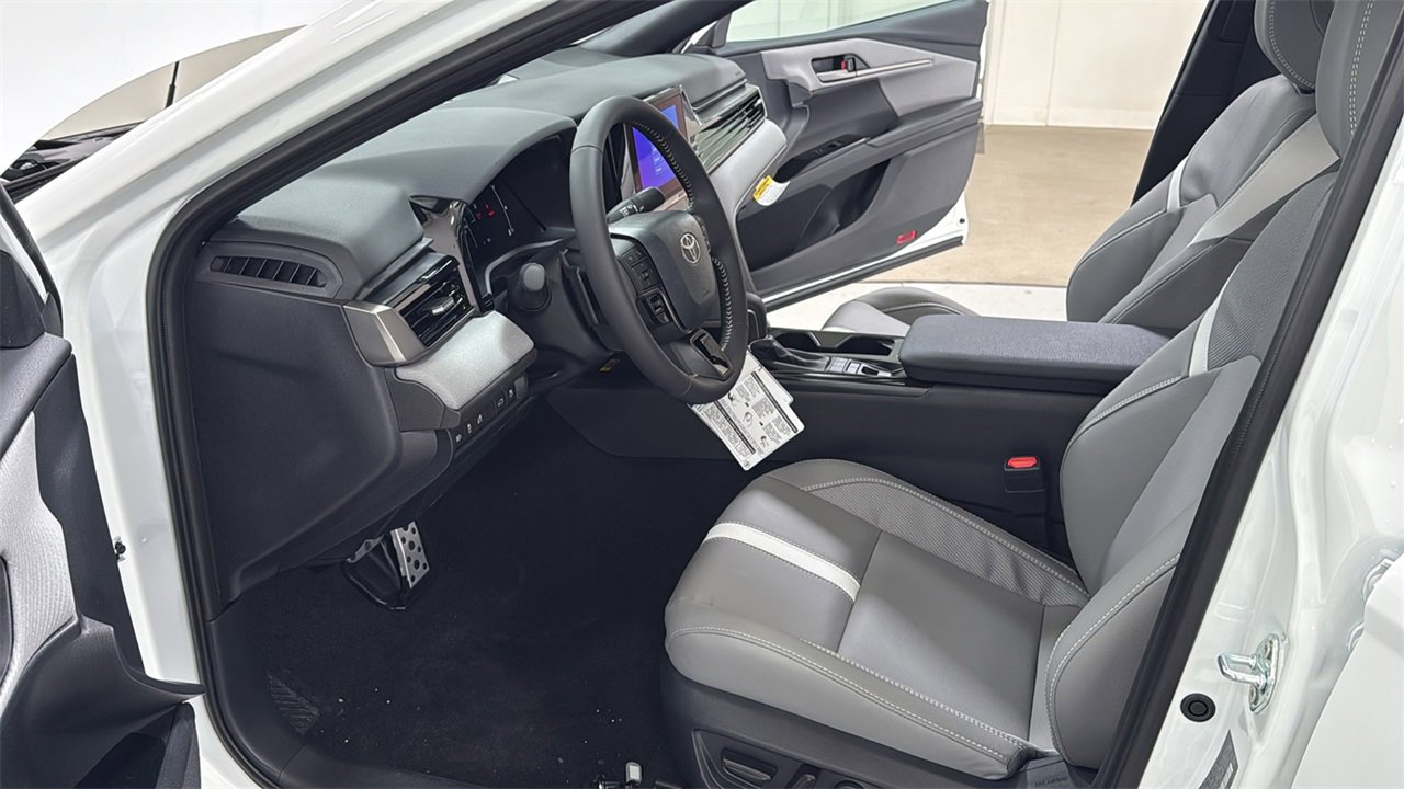 New 2026 Toyota Camry SE image 12
