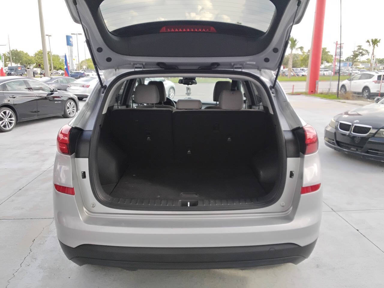 Used 2020 Hyundai Tucson Value FWD image 13