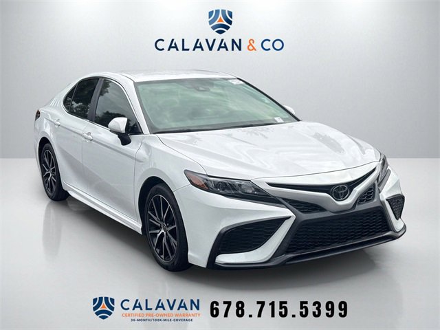 Used 2022 Toyota Camry SE
