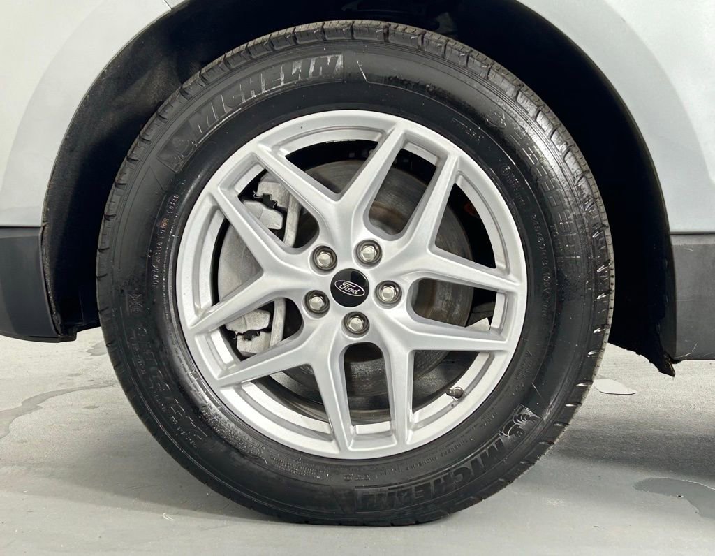 Used 2024 Ford Edge SEL image 33