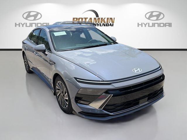 New 2026 Hyundai Sonata SEL FWD image 3