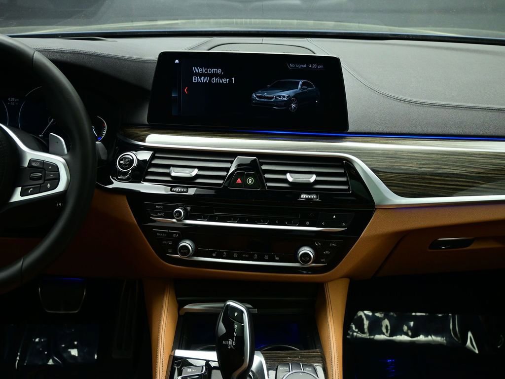 Used 2018 BMW 540i image 37