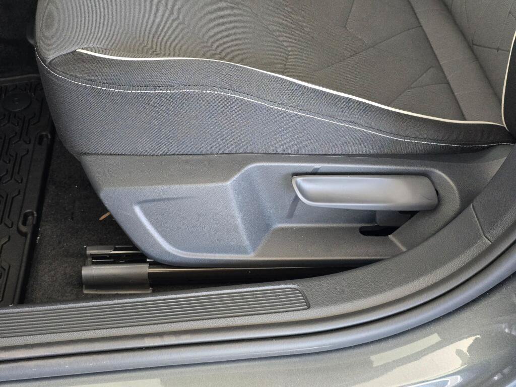 New 2026 Volkswagen Jetta Sport FWD image 13