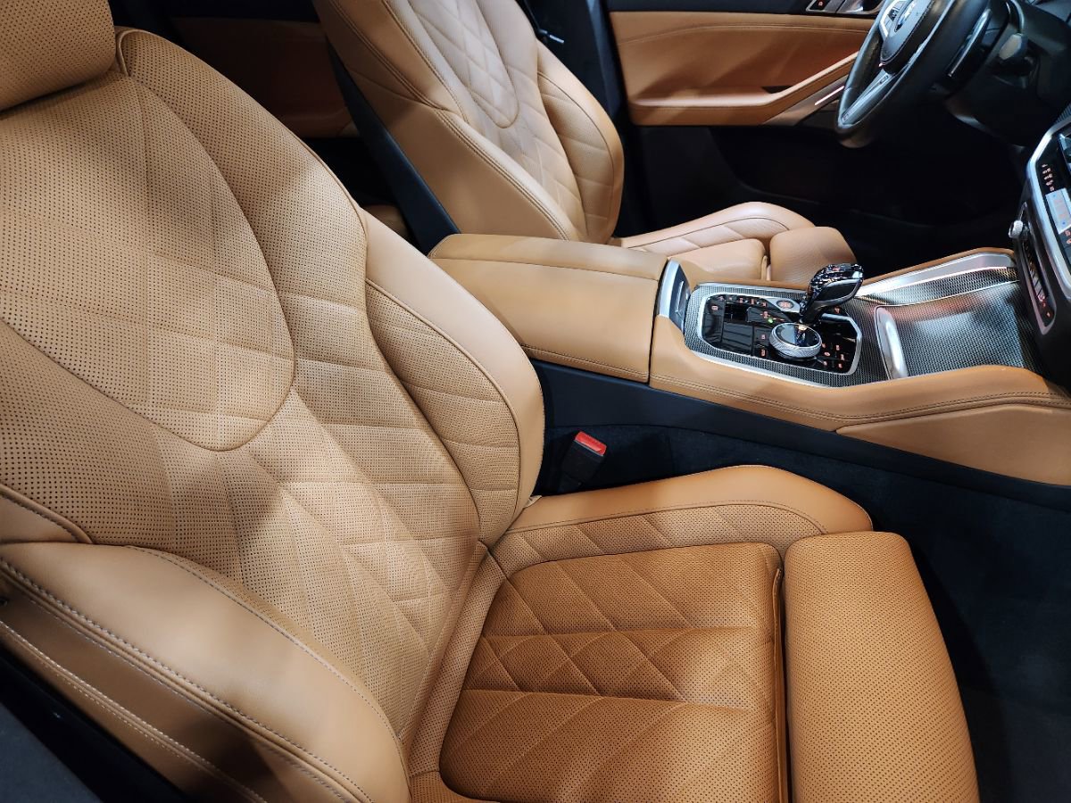 Used 2023 BMW X6 xDrive40i w/ Executive Package image 31