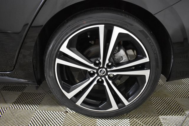 Certified 2021 Nissan Sentra SR FWD image 37
