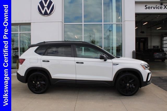 Used 2024 Volkswagen Taos SE AWD/4WD image 5