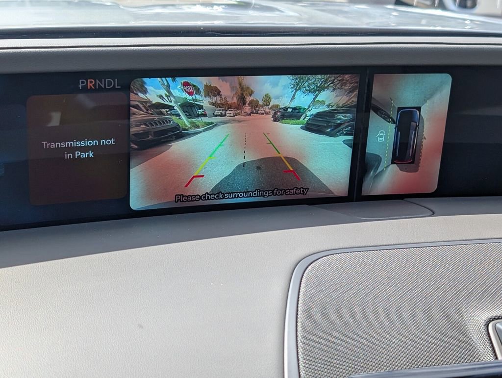 Certified 2025 Lincoln Nautilus Premier image 21