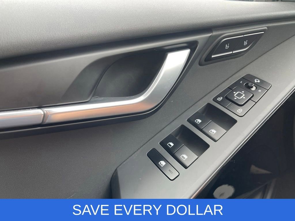 Used 2024 Kia Niro Wave FWD image 20