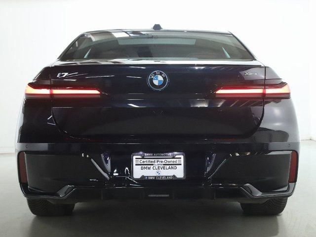Certified 2023 BMW i7 xDrive60 image 46