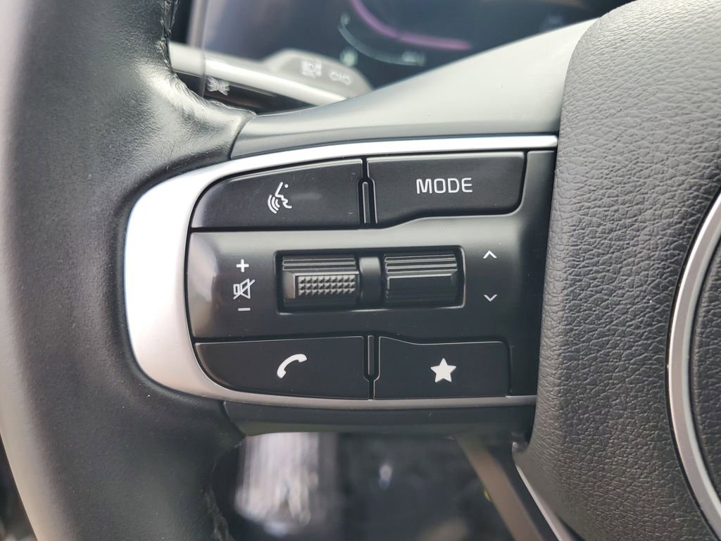 Used 2023 Kia Sportage EX FWD image 11