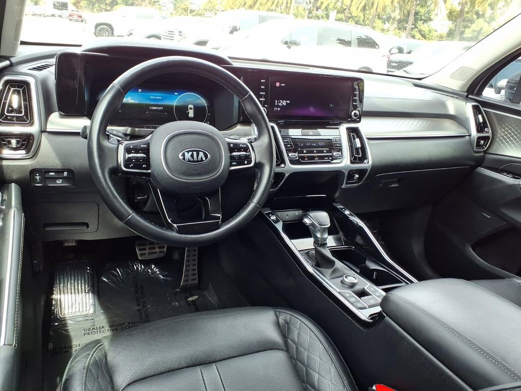 Used 2021 Kia Sorento SX image 14