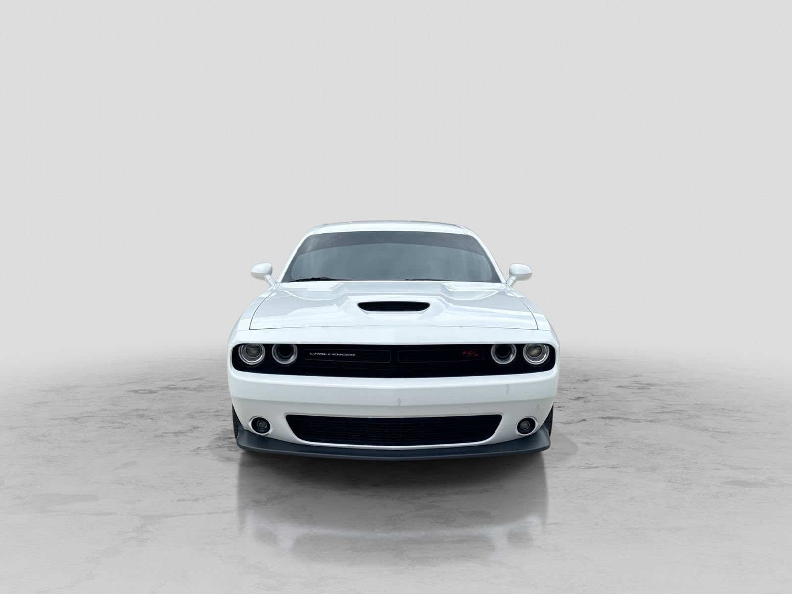 Used 2019 Dodge Challenger R/T w/ Driver Convenience Group RWD image 12