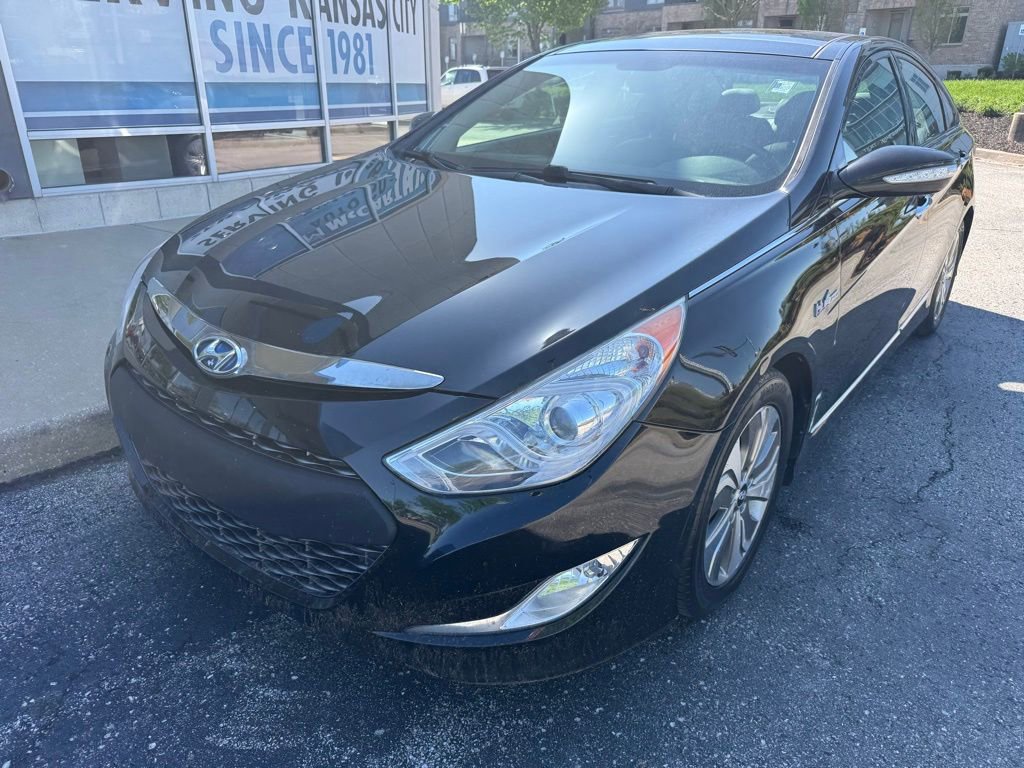 Used 2014 Hyundai Sonata Limited w/ Panoramic Sunroof Package 02 image 10
