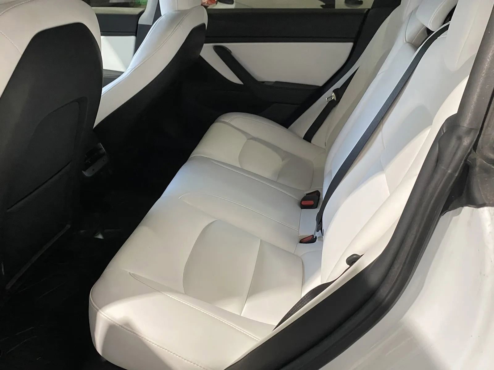 Used 2020 Tesla Model 3 Long Range image 9