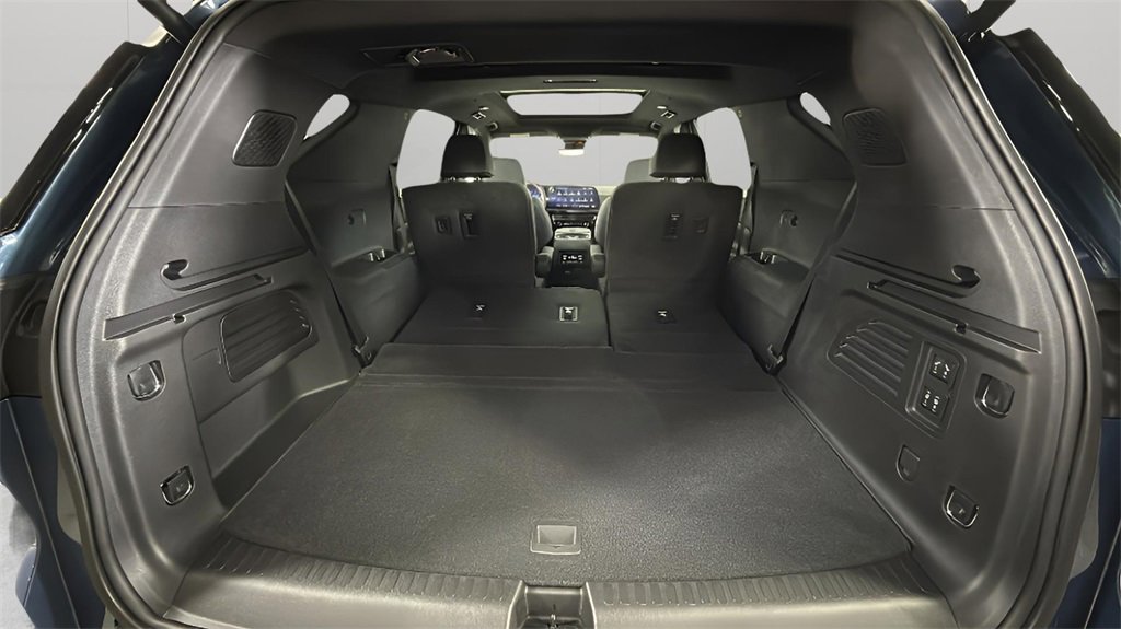 Certified 2026 Chevrolet Traverse RS image 33