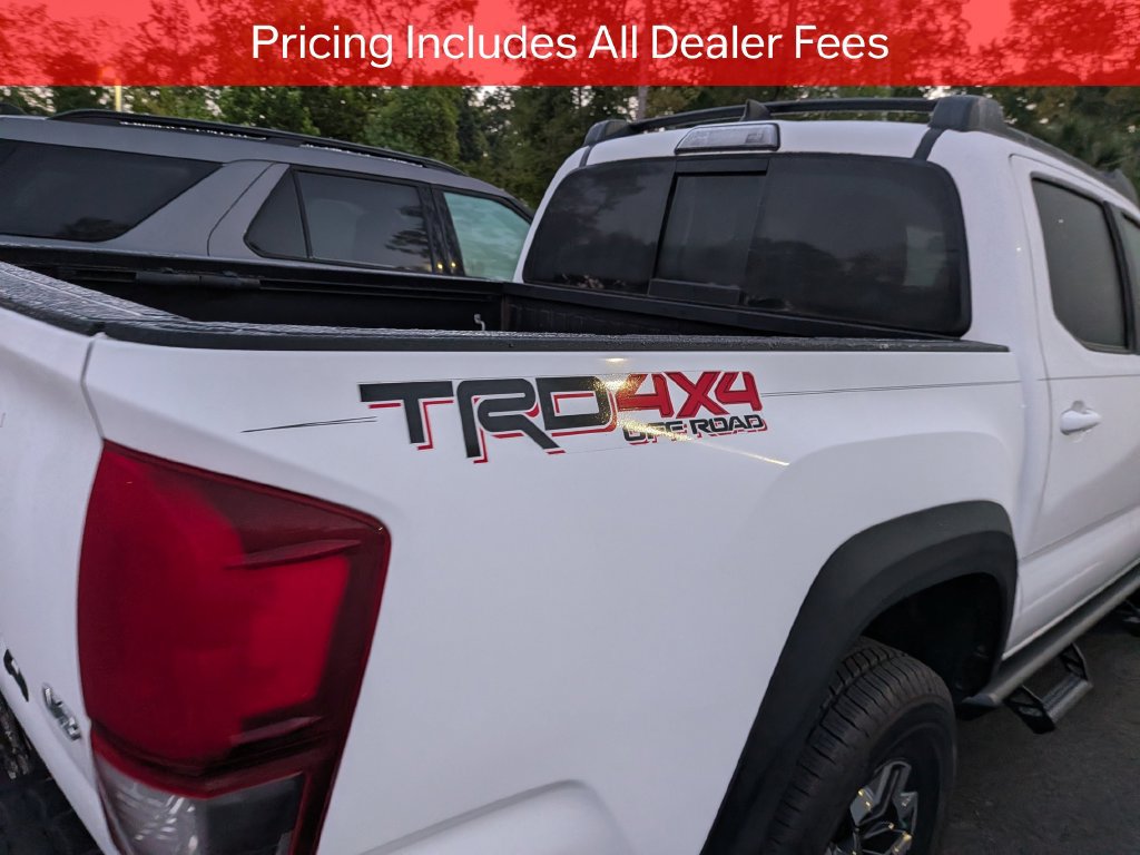 Used 2019 Toyota Tacoma TRD Off-Road AWD/4WD image 8