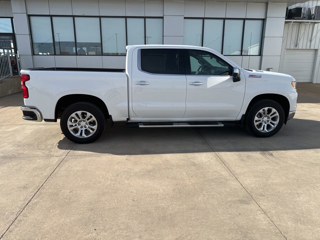 Used 2024 Chevrolet Silverado 1500 LTZ w/ Z71 Off-Road Package image 39