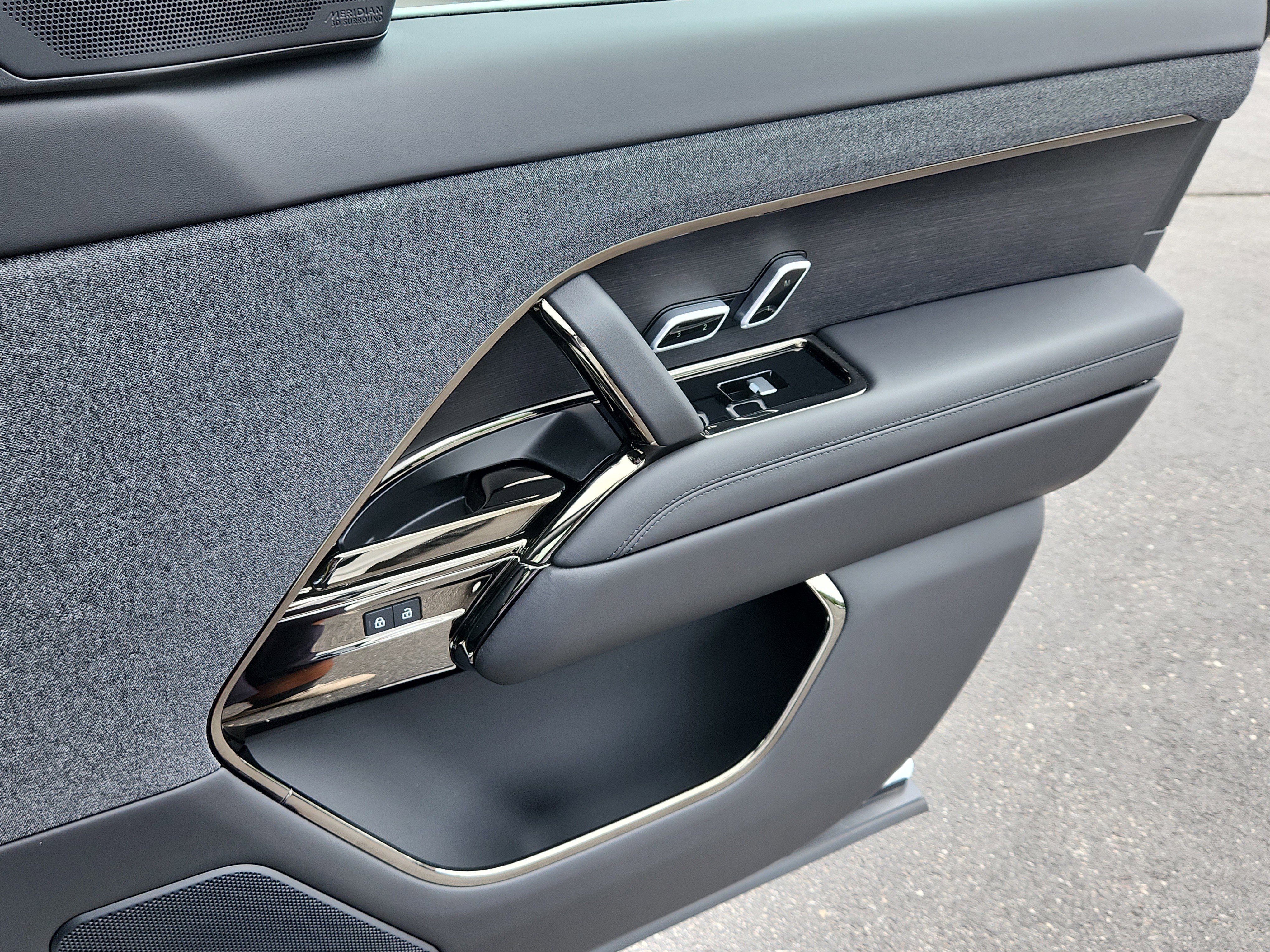 New 2025 Land Rover Range Rover Sport Autobiography image 20