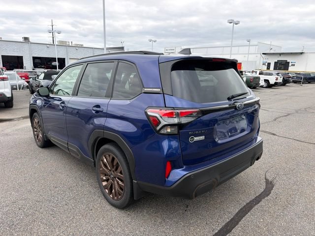 Used 2025 Subaru Forester Sport AWD/4WD image 3