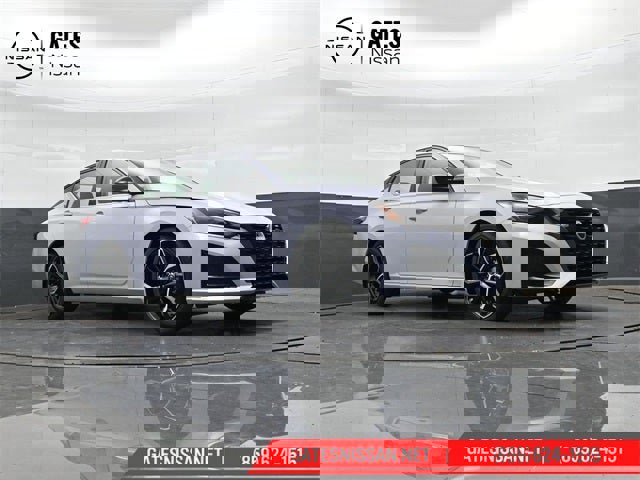 New 2025 Nissan Altima 2.5 SR w/ SR Premium Package image 42