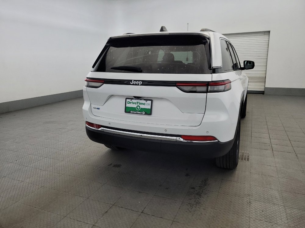 Used 2024 Jeep Grand Cherokee Limited 4xe AWD/4WD image 7