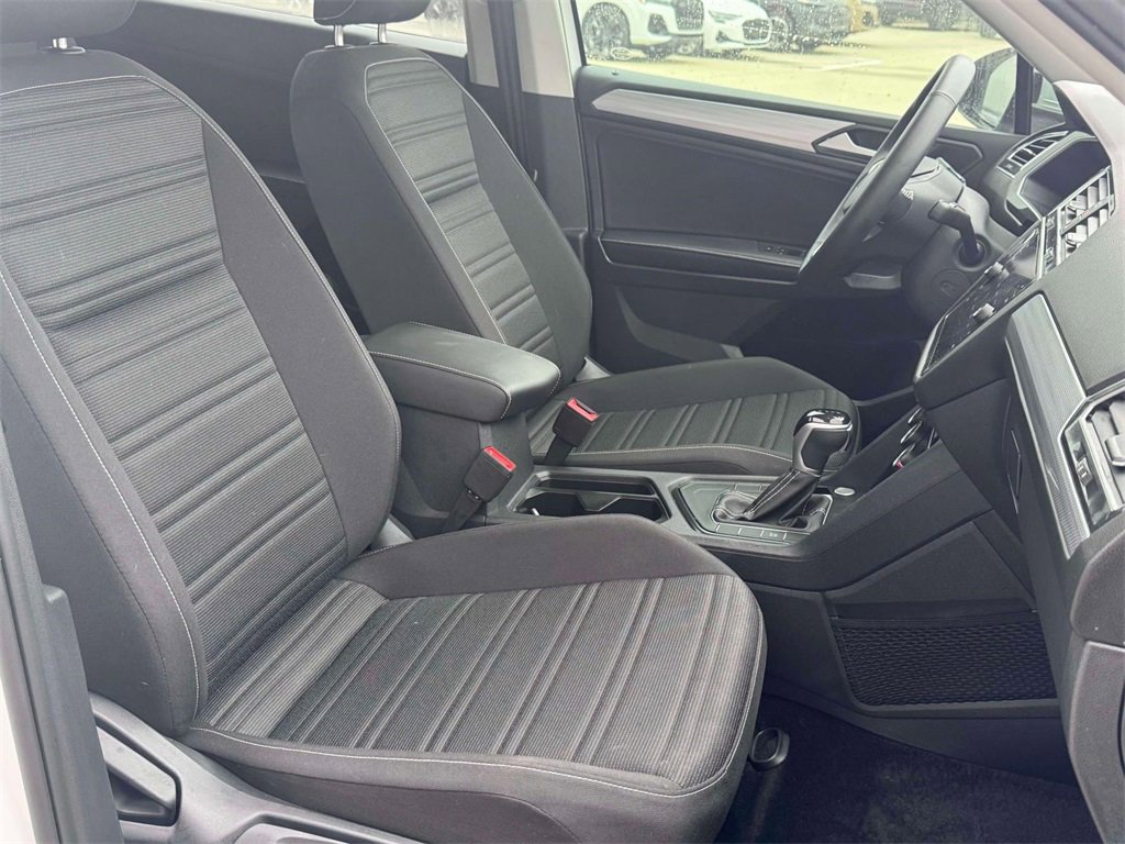 Used 2024 Volkswagen Tiguan S image 10