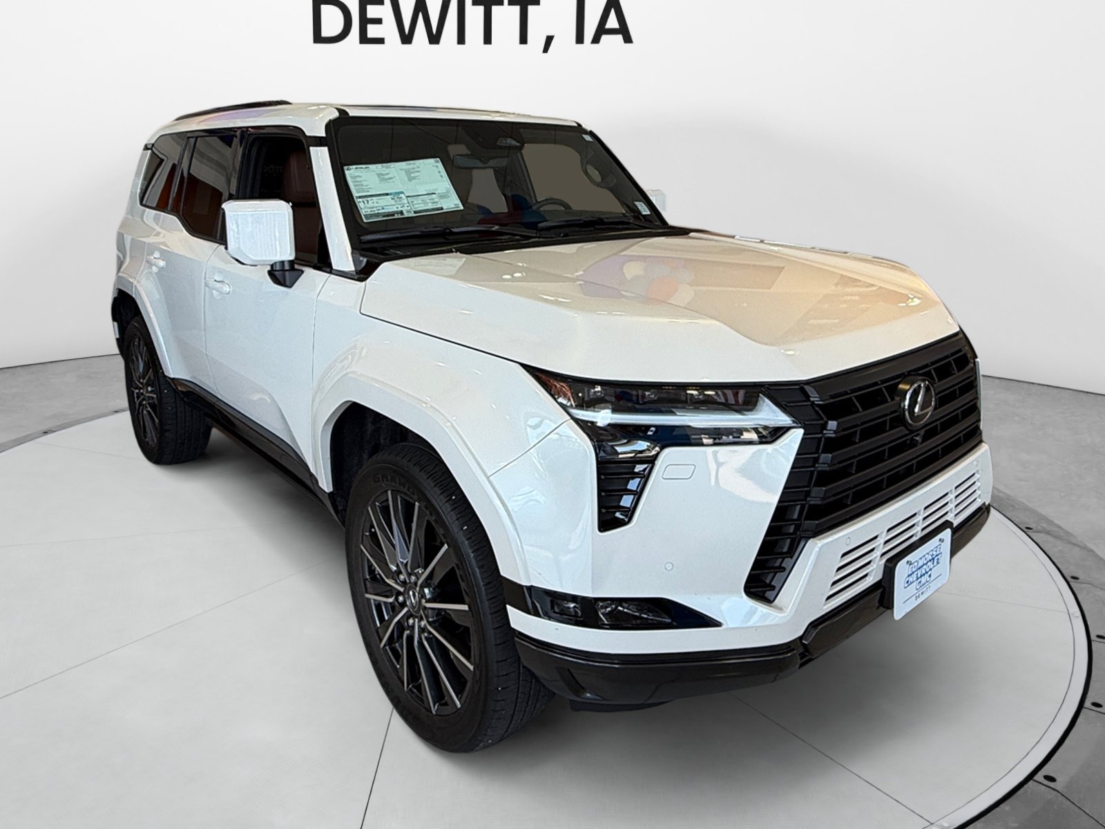 Used 2026 Lexus GX 550 w/ Accessory Package (2T) AWD/4WD image 7
