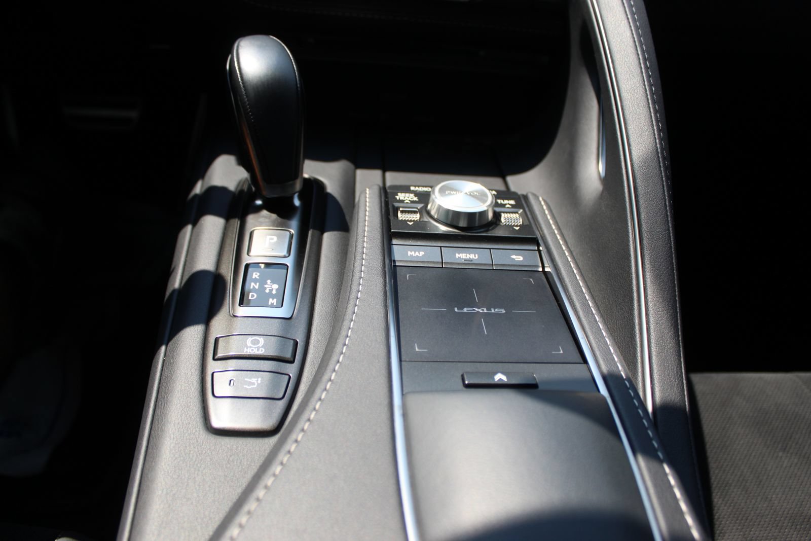Used 2018 Lexus LC 500 Coupe RWD image 24