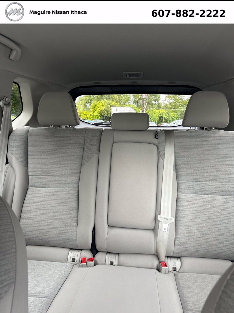 Used 2021 Nissan Rogue SV AWD/4WD image 7