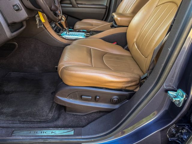 Used 2014 Buick Enclave Premium image 24