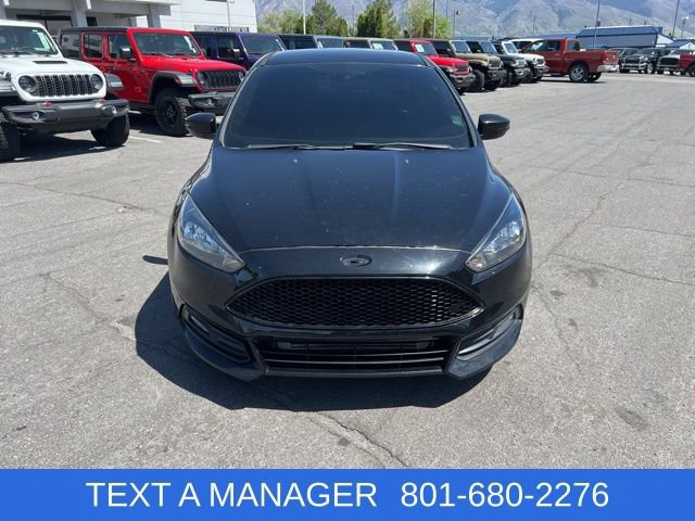 Used 2017 Ford Focus ST FWD image 7