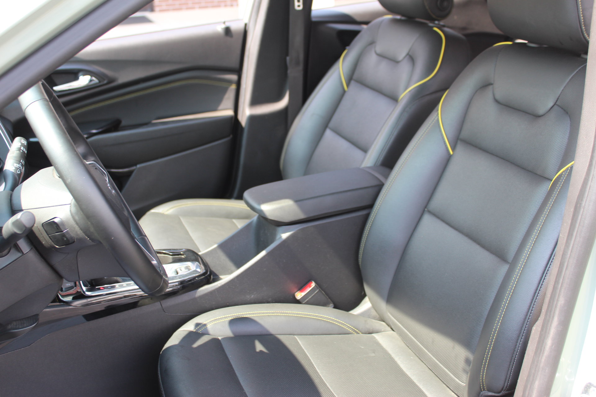 Used 2025 Chevrolet Trax ACTIV w/ Driver Confidence Package FWD image 14