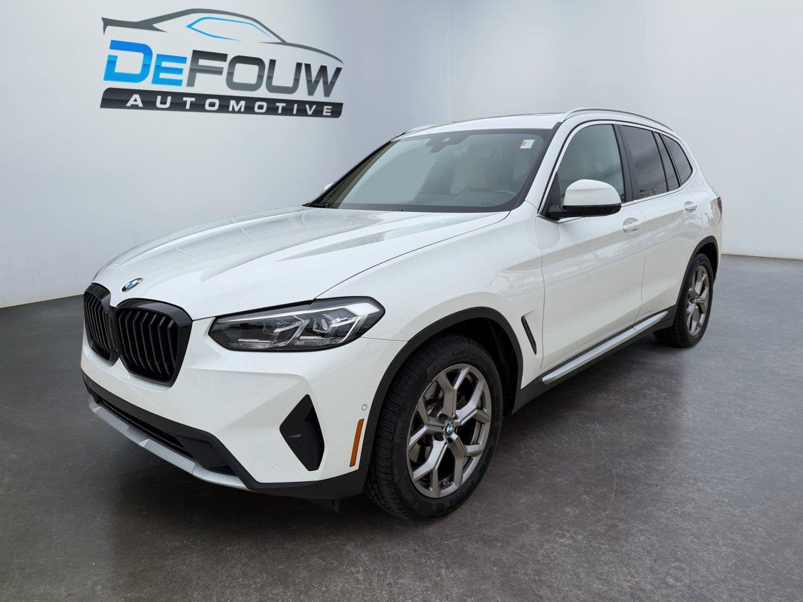 Used 2023 BMW X3 xDrive30i w/ Premium Package w/ZPA AWD/4WD image 9