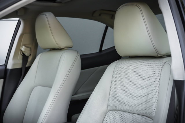 Used 2014 Lexus IS 250 w/ Navigation Package RWD image 10