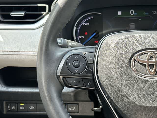 Used 2025 Toyota RAV4 XLE Premium w/ Weather Package AWD/4WD image 9