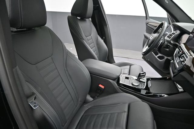 Used 2023 BMW X3 xDrive30i w/ Premium Package w/ZPA AWD/4WD image 23