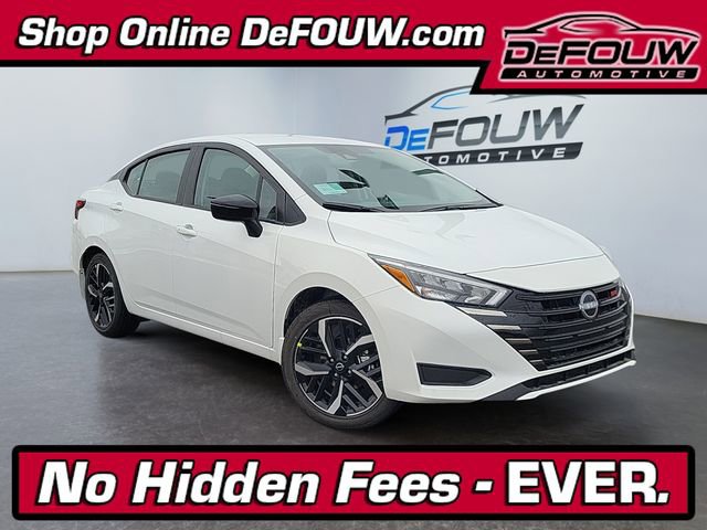 New 2025 Nissan Versa SR w/ Trunk Package