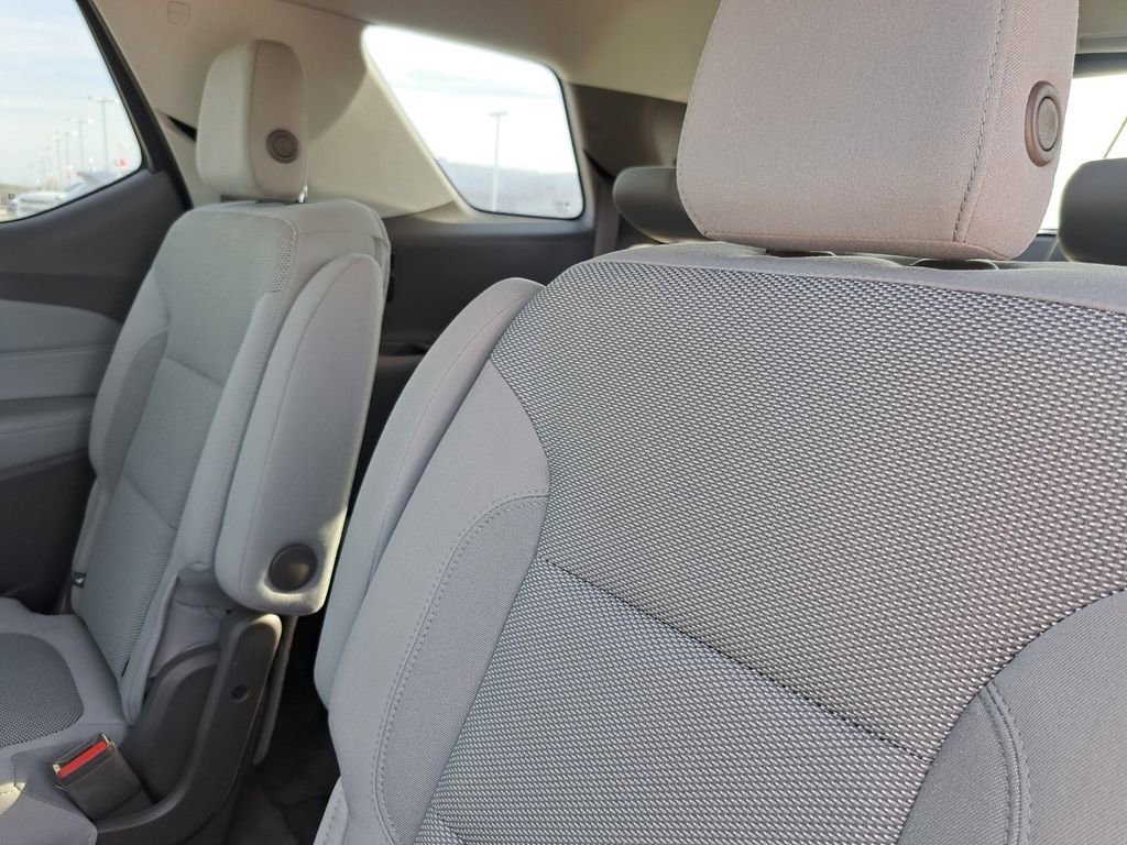 Used 2018 Chevrolet Traverse LT image 22