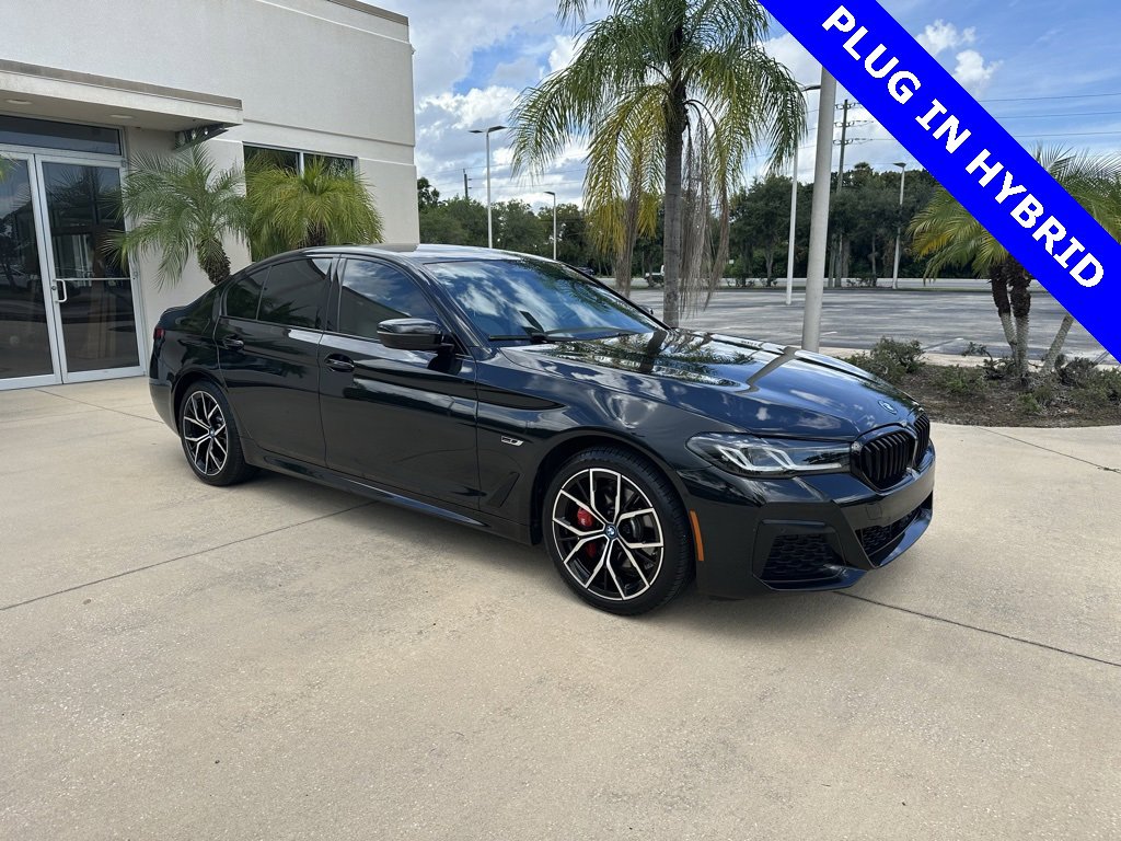 Used 2023 BMW 530e xDrive w/ Premium Package