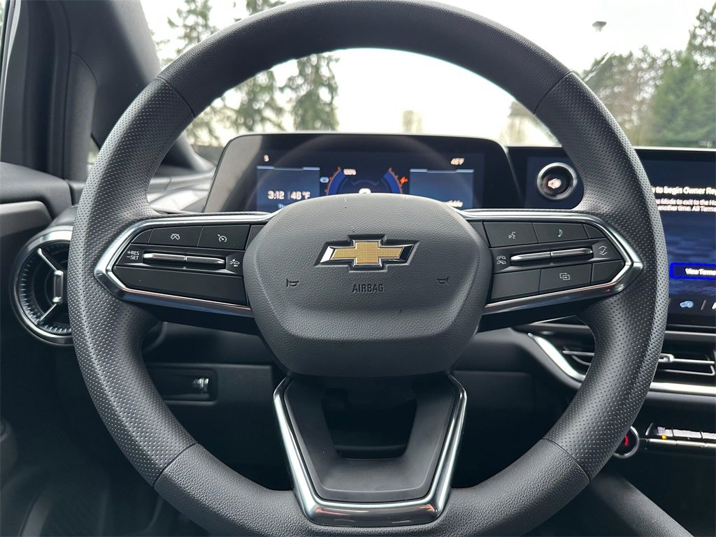 New 2026 Chevrolet Equinox EV LT image 23