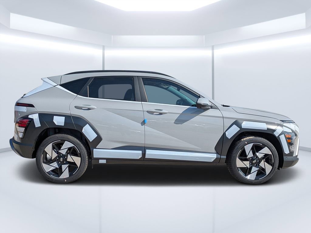 New 2026 Hyundai Kona Limited FWD image 2