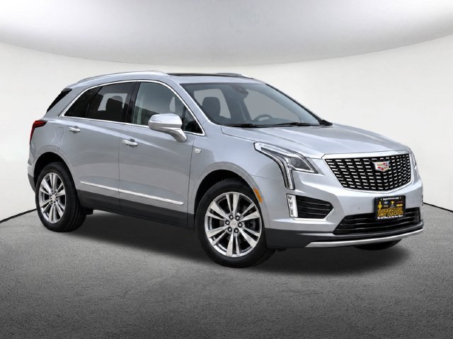 Used 2023 Cadillac XT5 Premium Luxury AWD/4WD image 2