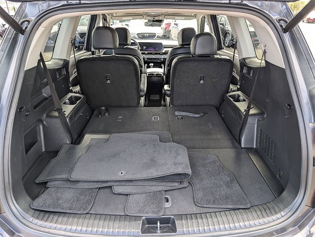 Used 2025 Kia Telluride S image 14